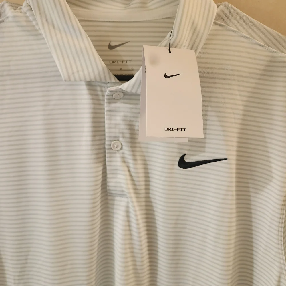 Nike Men's Polo with Subtle Stripes - Picture 2 of 4